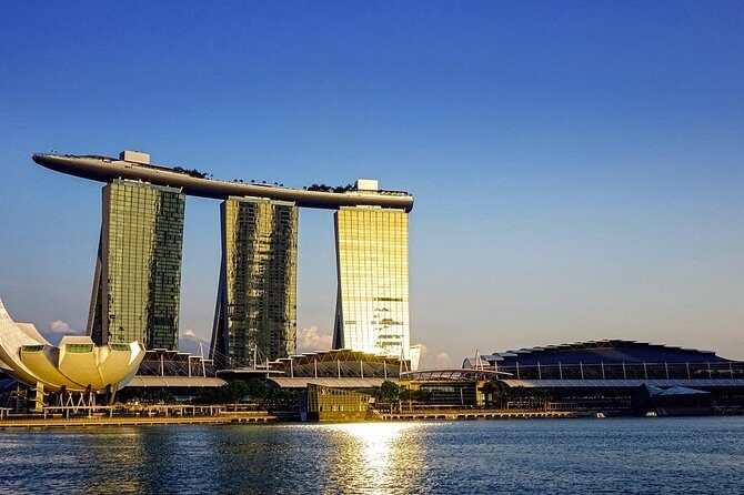 6 Hours - Singapore Tour in Private Car or Minibus with Driver - Little India: a change of pace that’s still easy to fit