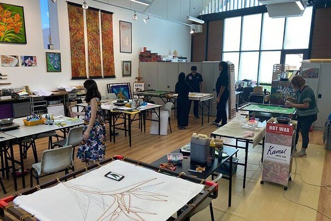 Batik Painting - Cultural Art Experience - Wax, Color, and a Local Lesson in Geylang Serai