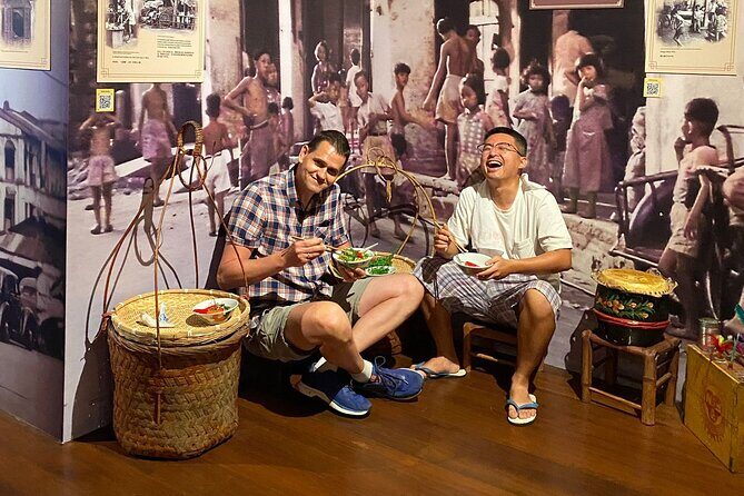 Chinatown Heritage Centre Tour Experience - Meet the people of old Chinatown: coolies, samsui women, hawkers
