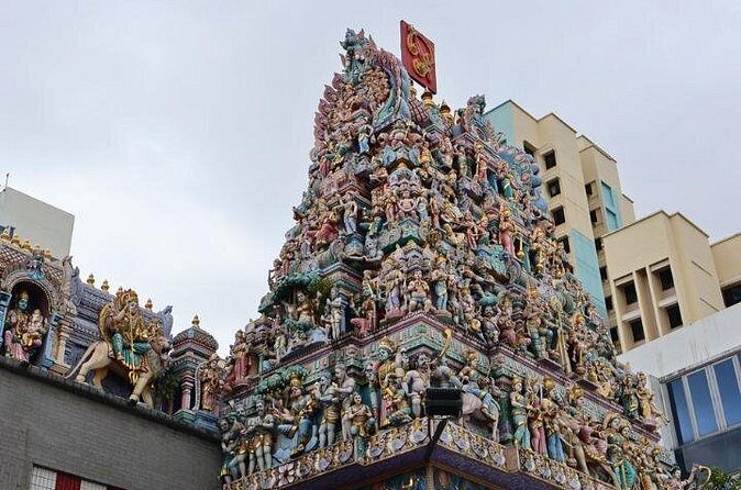 Kampong Glam and Little India Join-in Walking Tour - The MRT hop to Little India: why the route feels efficient