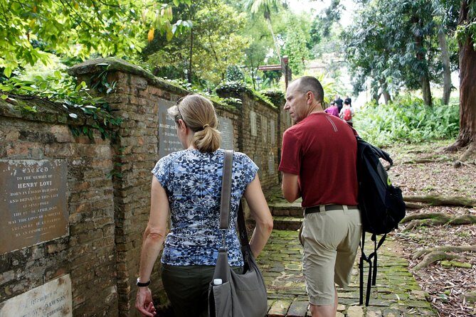 Of Graves, Guns & Battles™: A Tour of Fort Canning Hill - The Pace: How Much Walking Is Involved?