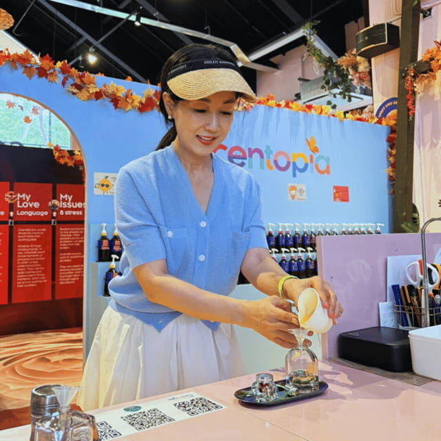 Scentopia - 100ml Scent crafting with Rainforest orchids - While you wait: AR walls with 300+ free experiences