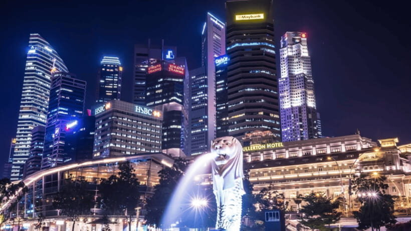 Signature Night Tour: Walk Through Marina with Food Tastings - Fuk Tak Chi Museum and Amoy Street: Small Museum, Big Context