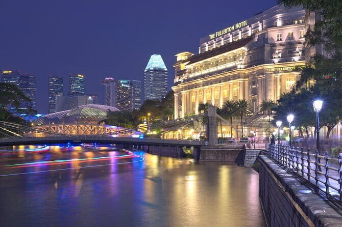 Signature Urban Night Tour: Sunset Street Food in Singapore - Lau Pa Sat and Satay Street: the food part that sets the tone