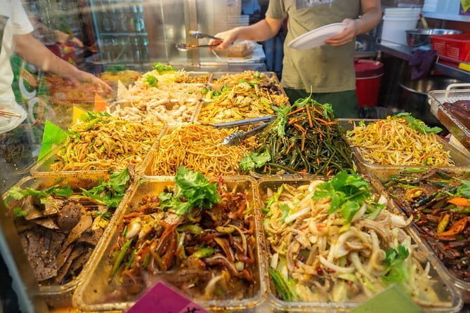 Signature Urban Night Tour: Sunset Street Food in Singapore - Clifford Pier and Fullerton Bay: where the walk turns scenic