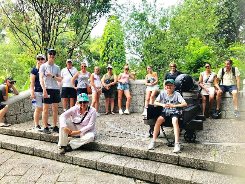 Singapore 2.5-Hour Walking Tour: Graves, Guns & Battles - Finding the Meeting Point at Fort Canning Centre’s Outdoor Lift