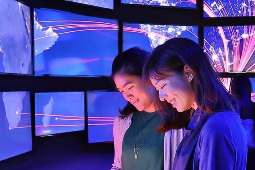 Singapore Airport: Changi Experience Studio Entry Ticket - The 90-minute flow: 10 zones, 20 touchpoints, no wandering required