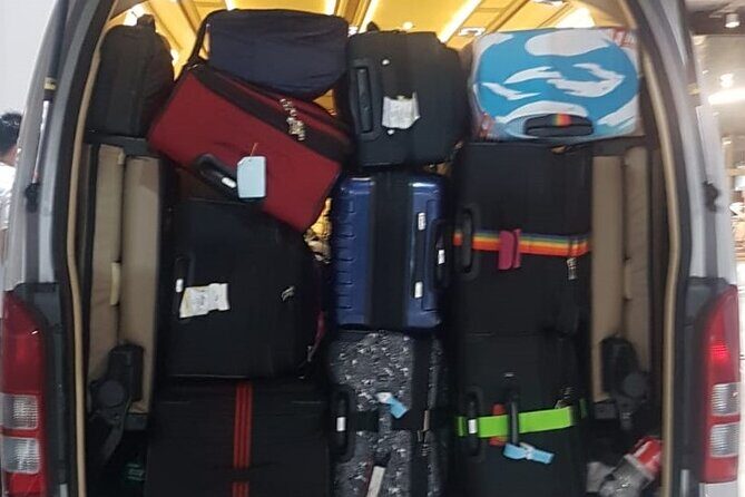 Singapore Arrival Ground Transfer in Limo-Bus - The Ride Itself: Comfort, Luggage Space, and Sound System Matters
