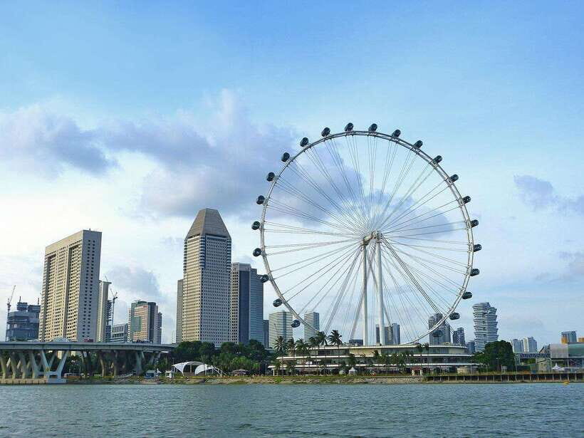 Singapore: Day Tour for Sentosa, Gardens by the Bay, Flyer - Sentosa Island in 90 Minutes: Beaches, Attractions, and Choosing Your View