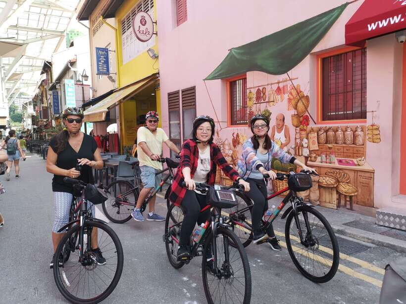 Singapore: Explorer Pass Save up to 50% on 2-7 Attractions - Price and Value: Is $66 a Smart Deal?