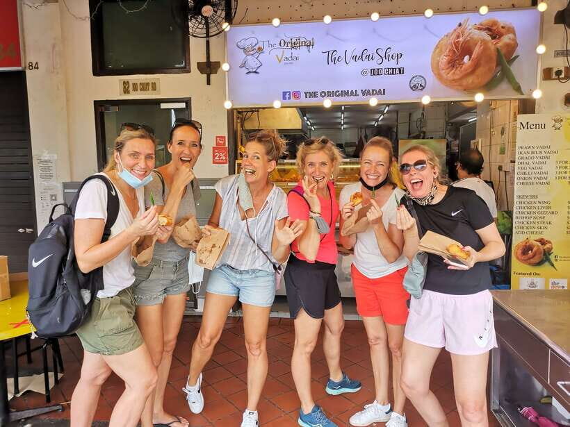 Singapore: Katong Local Food and City Highlights Tour - The tastings: at least 9 dishes and a mix of spice levels