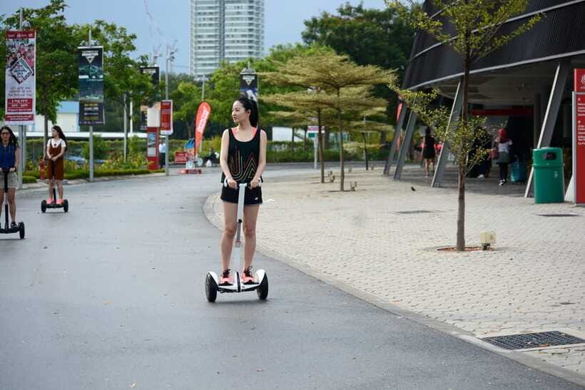 Singapore: Marina Bay Mini Segway Tour - What to bring (and how to avoid sore feet)