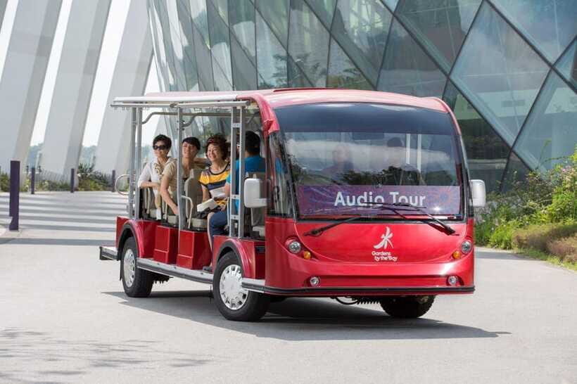 Singapore: Outdoor Audio Tour at Gardens by the Bay - Flower Dome and Cloud Forest: what you’ll see vs what you must buy