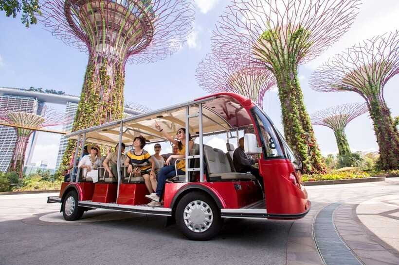 Singapore: Outdoor Audio Tour at Gardens by the Bay - Getting value at $7: when this is the smart add-on
