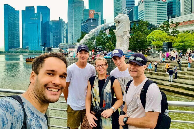 Singapore Private Custom Full-Day Tour with Licensed Local Guide - Kampong Glam and Arab Street: Sultan Mosque and heritage shopping