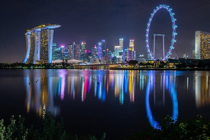 Singapore Private Night Cycling with Dinner - Quick highlights