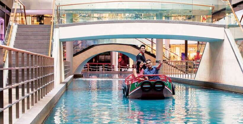 Singapore: Sampan Boat Ride Ticket at the Marina Bay Sands - What you’re really buying for $11 in Marina Bay Sands