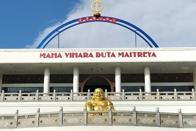 SMALL GROUP: Batam day tour with Ferry, 1-hour Massage, and Lunch from Singapore - The ferry day vibe: comfortable, fast, and actually manageable