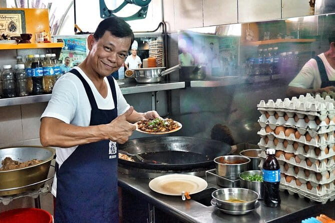 Twilight Magic Singapore River Cruise and 2 Light Show - Lau Pa Sat Food Folks: The Dinner Moment That Lets You Choose